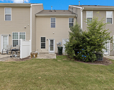 3240 Warm Springs Lane - Photo Thumbnail 15