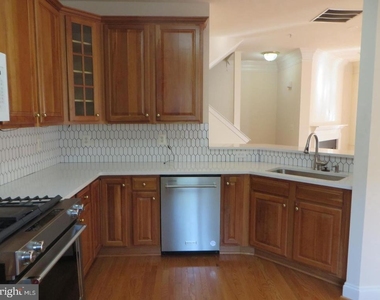 5110 Vos Lane - Photo Thumbnail 4