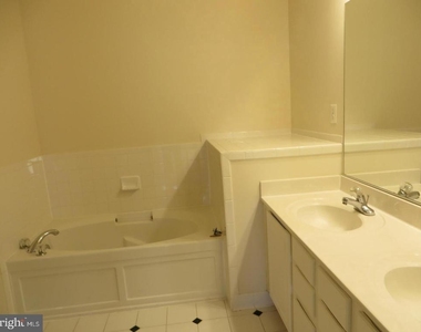 5110 Vos Lane - Photo Thumbnail 21