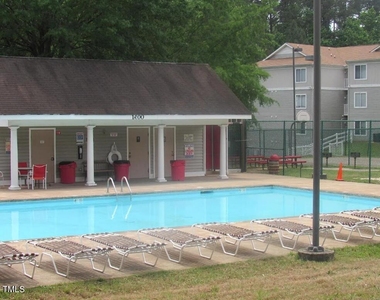 1241 University Court - Photo Thumbnail 5