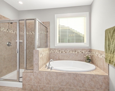 2204 Stillness Pond Lane - Photo Thumbnail 16