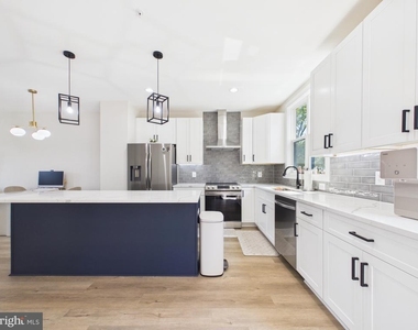 6332 Stevenson Ave Avenue - Photo Thumbnail 7