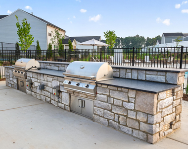 200 Flagstone Way - Photo Thumbnail 27
