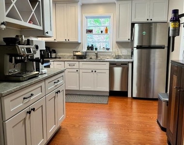 1119 Duke Street - Photo Thumbnail 6