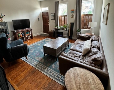 1119 Duke Street - Photo Thumbnail 2