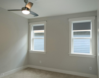 35 Hawk Point Road - Photo Thumbnail 17