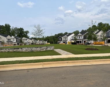 171 Cabernet Drive - Photo Thumbnail 30