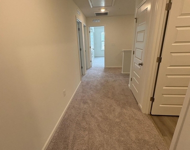 171 Cabernet Drive - Photo Thumbnail 16