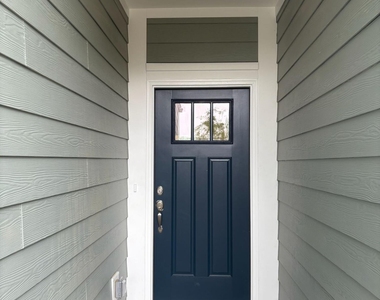171 Cabernet Drive - Photo Thumbnail 3