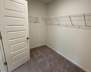 171 Cabernet Drive - Photo Thumbnail 21