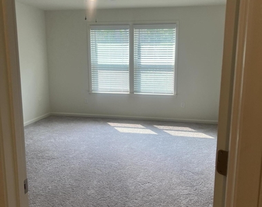 171 Cabernet Drive - Photo Thumbnail 17