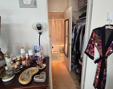 4501 Arlington Boulevard - Photo Thumbnail 11