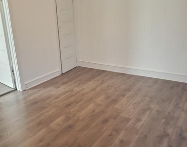 5700 Chestnut Street - Photo Thumbnail 3