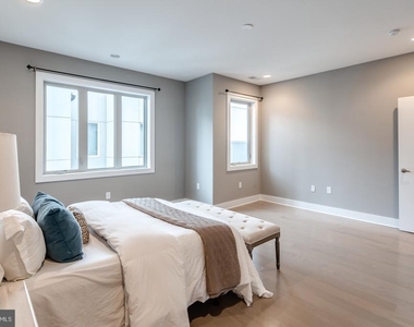 826 N 3rd Street - Photo Thumbnail 13