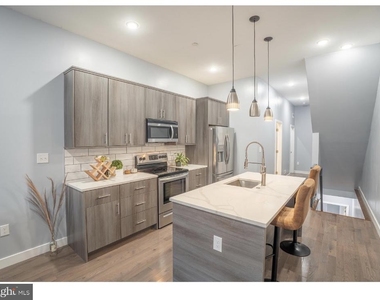 2110 N 7th Street - Photo Thumbnail 7