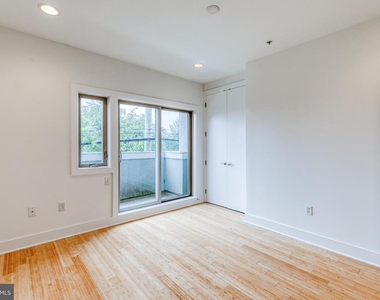 412 N Front Street - Photo Thumbnail 25