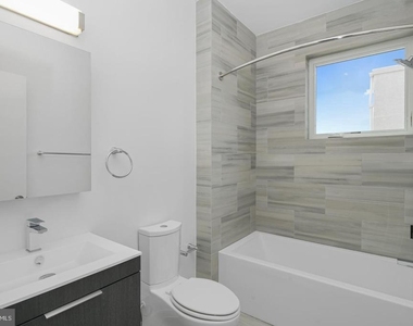 1421 S Hancock Street - Photo Thumbnail 10