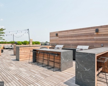 1122 Frankford Avenue - Photo Thumbnail 16