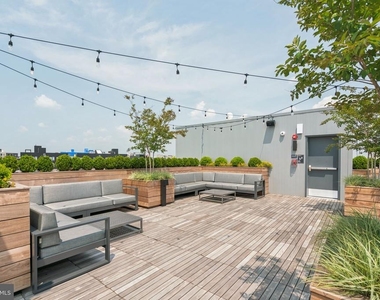 1122 Frankford Avenue - Photo Thumbnail 22