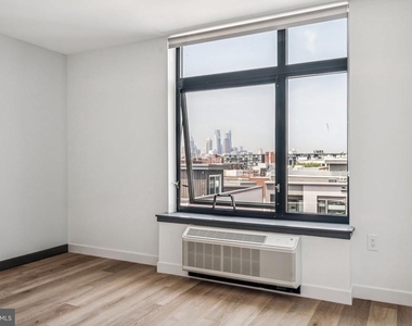 1122 Frankford Avenue - Photo Thumbnail 9