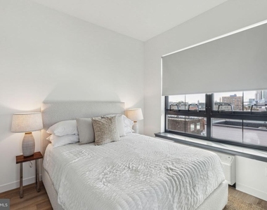 1122 Frankford Avenue - Photo Thumbnail 12