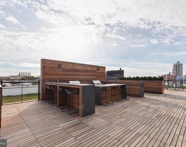 1122 Frankford Avenue - Photo Thumbnail 13
