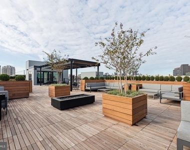 1122 Frankford Avenue - Photo Thumbnail 15