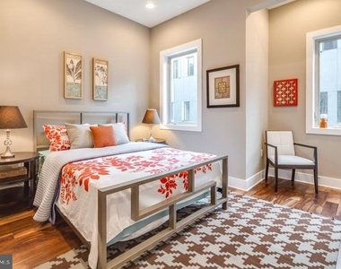 826 N 3rd Street - Photo Thumbnail 4