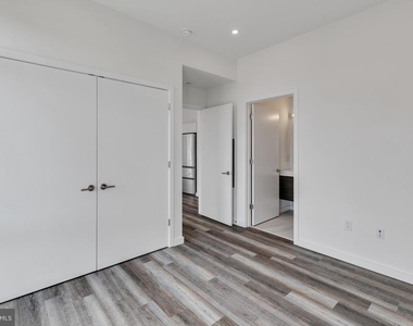860 N 3rd Street - Photo Thumbnail 10