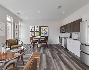 860 N 3rd Street - Photo Thumbnail 2