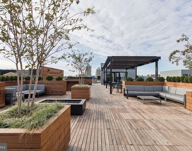 1122 Frankford Avenue - Photo Thumbnail 12
