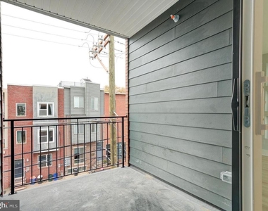 1805 Frankford Avenue - Photo Thumbnail 8