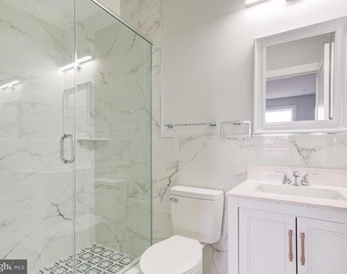 1805 Frankford Avenue - Photo Thumbnail 10