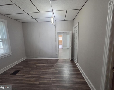 1660 Conklin Street - Photo Thumbnail 12