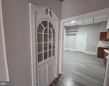1660 Conklin Street - Photo Thumbnail 5