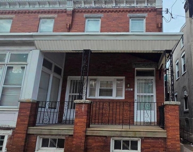1660 Conklin Street - Photo Thumbnail 13