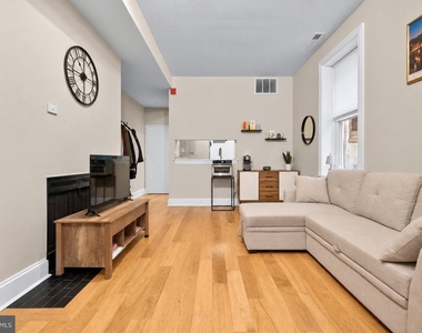 1716 Wallace Street - Photo Thumbnail 18