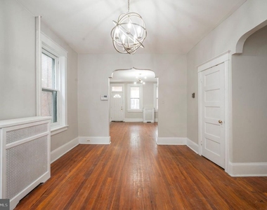 4915 N 11th Street - Photo Thumbnail 8