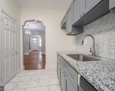 4915 N 11th Street - Photo Thumbnail 9