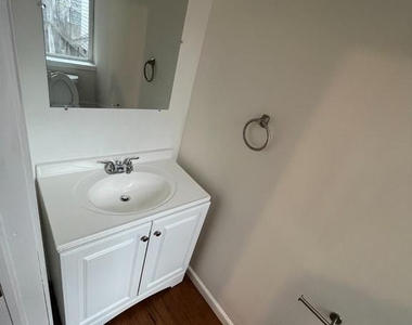 4915 N 11th Street - Photo Thumbnail 10