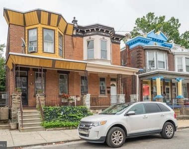 4915 N 11th Street - Photo Thumbnail 5