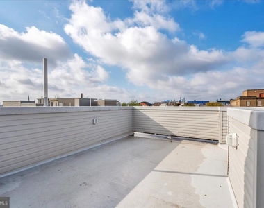 2000 E Huntingdon Street - Photo Thumbnail 20