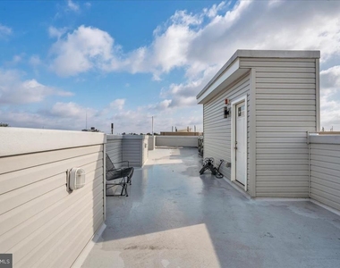 2000 E Huntingdon Street - Photo Thumbnail 22