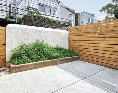 1915 Mifflin Street - Photo Thumbnail 11