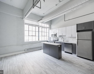 412-26 S 13th Street - Photo Thumbnail 4