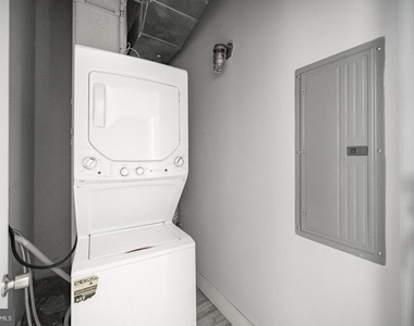 412-26 S 13th Street - Photo Thumbnail 11