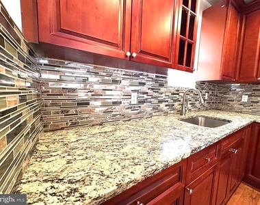 2251 Jackson Street - Photo Thumbnail 3