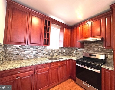 2251 Jackson Street - Photo Thumbnail 6