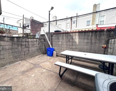 2251 Jackson Street - Photo Thumbnail 2