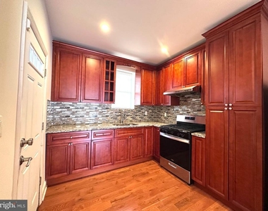 2251 Jackson Street - Photo Thumbnail 4